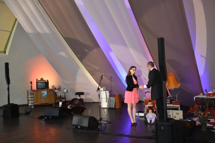 Mała Prywatka PRL-u - Magdalena Różowicz Teatr Vis a Vis